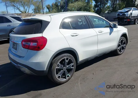 2018 Mercedes-Benz Gla 250 z USA, uszkodzony, nr VIN WDCTG4EB8JJ407340